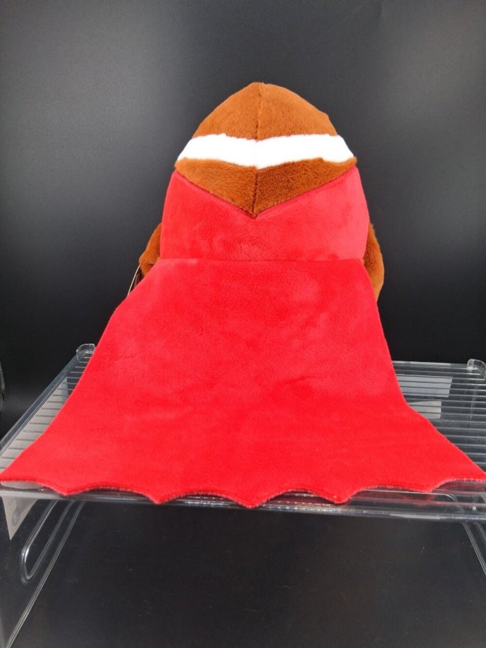 FAO Schwarz Heroes Of The Game Plush Football Toy 12" Brown & Red - Picture 2 of 6